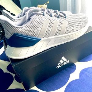 FLASH SALE!!! QUESTSTAR CLOUD SNEAKERS MENS SIZE US 12